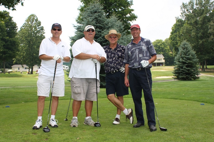 Golf09-Team-01A.jpg