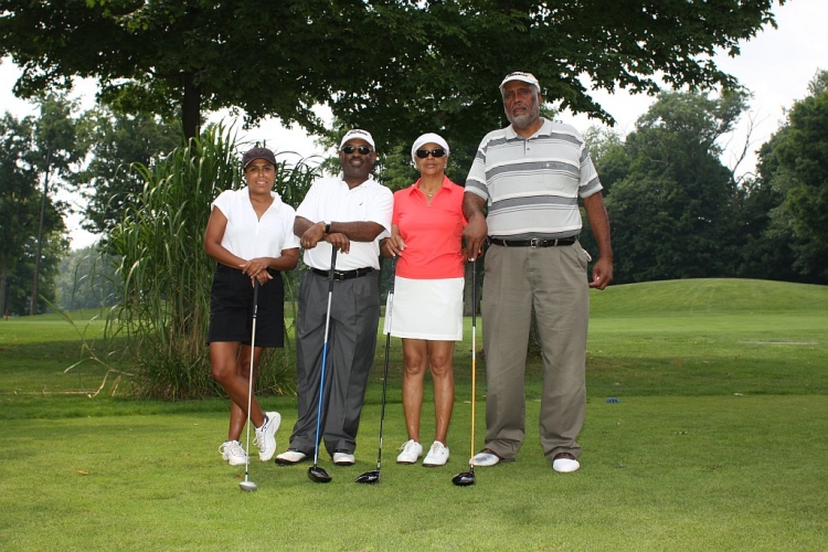 Golf09-Team-02B.jpg